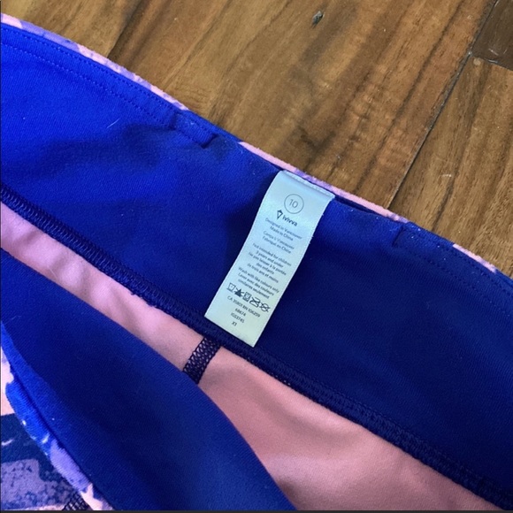 Ivivva by Lululemon Purple Pink Geometric Print Leggings 10 - Picture 3 of 6